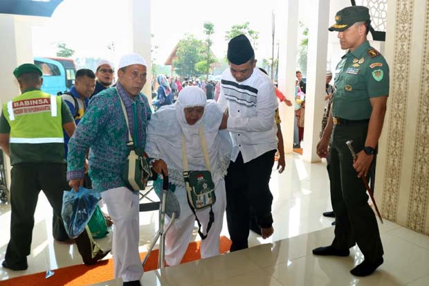 Kemenag di Daerah Tak...