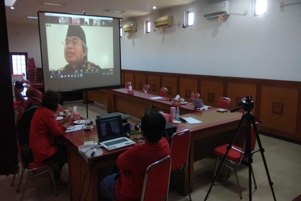 Diskusi Membumikan Pancasila,...
