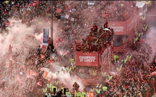 Klopp Minta Fans Liverpool...