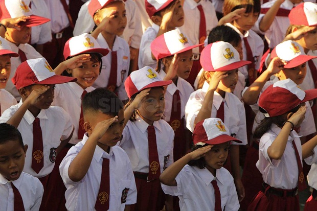 PGRI: Antarkan Anak-anak...