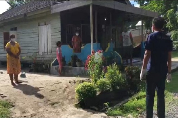 Diumumkan Positif Corona,...