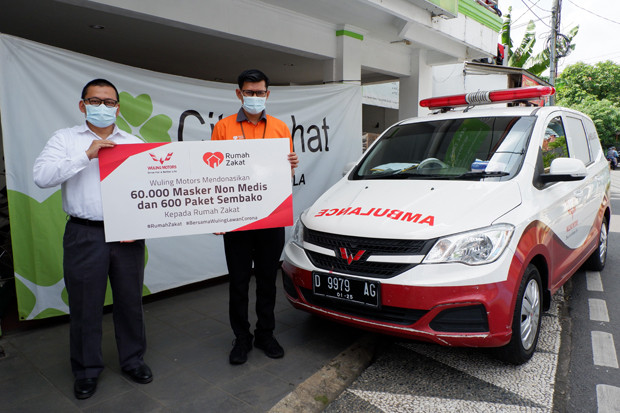 Wuling-Rumah Zakat Distribusikan...