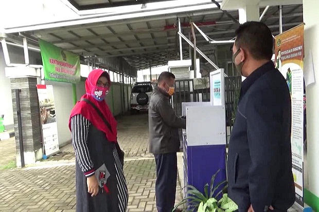 Pemerintah Tak Berangkatkan...