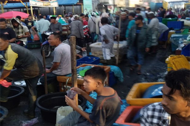 Warga Keluhkan Kemacetan...