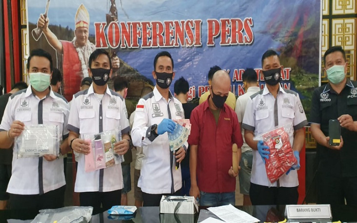 11 Orang Diamankan,...