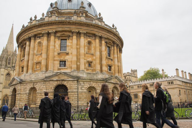 Oxford Universitas Terbaik...