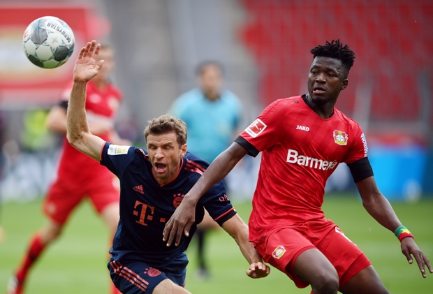 Babak I: Bayern Muenchen...