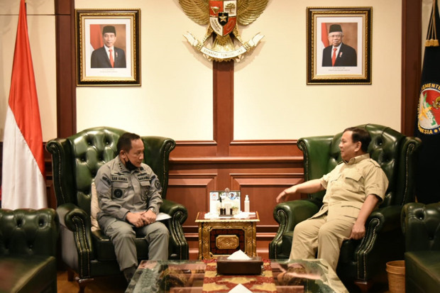 Bertemu Menhan Prabowo,...