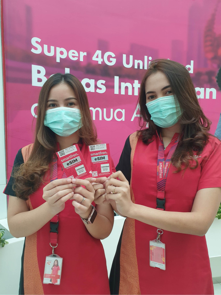 Smartfren Luncurkan...