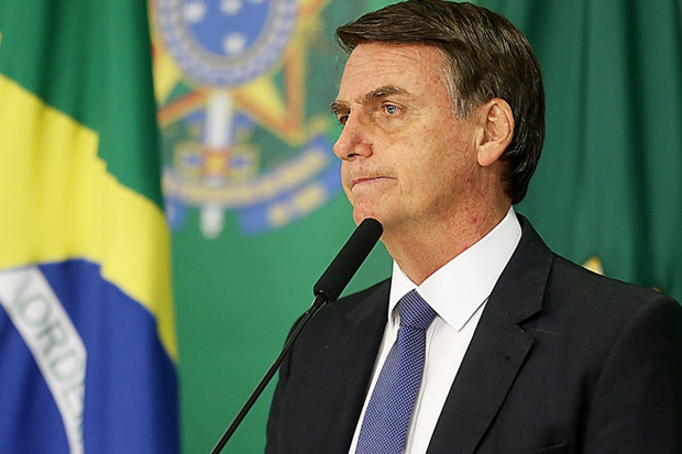 Bolsonaro Ancam Keluarkan...