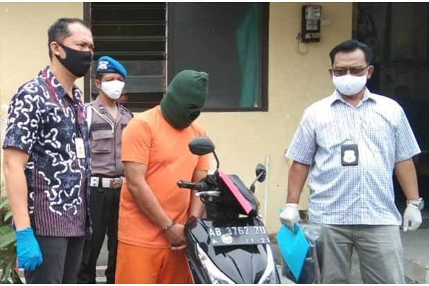 Buruh Harian Ini Nekat...