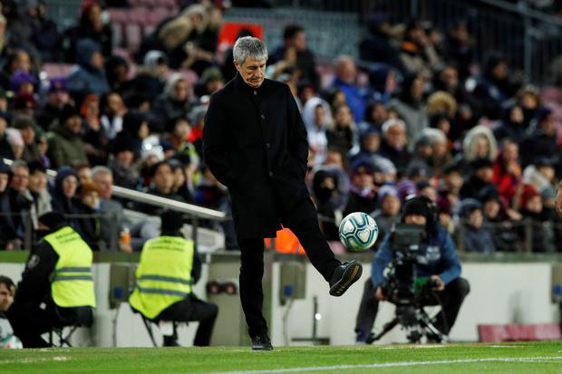 Setien Sebutkan Syarat...