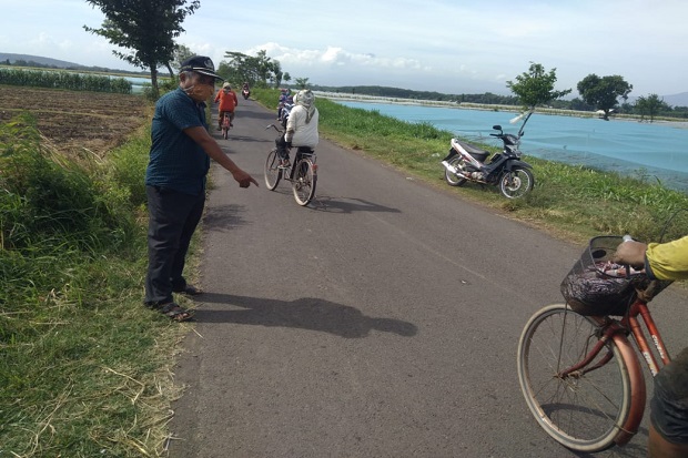 Awas! Begal Payudara...