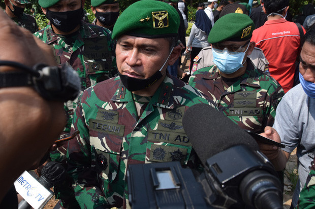 Empat Prajurit Penerbad...