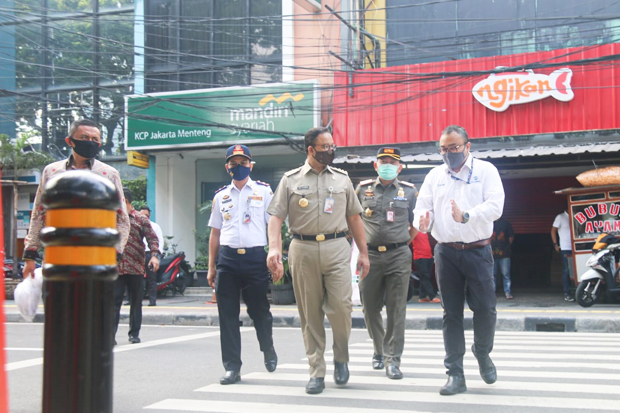 Hari Pertama Perkantoran...