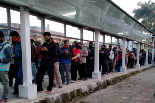 Penjelasan PT KCI soal...