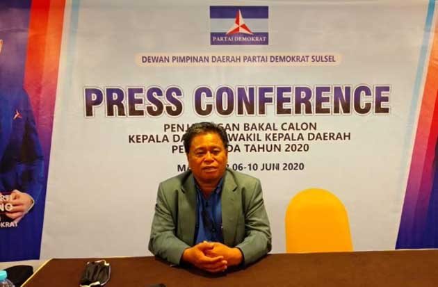 Penantang Petahana di...