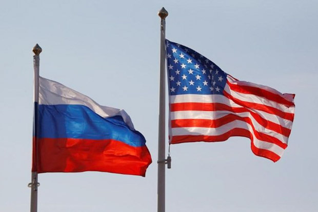 Bulan Ini, AS-Rusia...