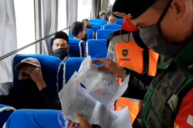Bus Beroperasi Lagi,...