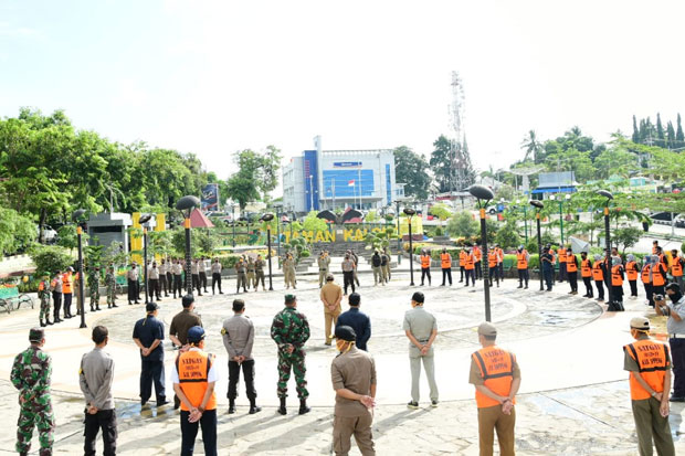 Ikuti Anjuran WHO, Bupati...