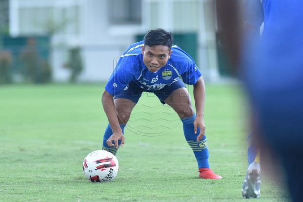 Bek Muda Persib Bandung...