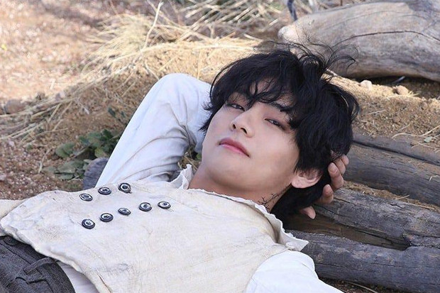 V BTS Rencanakan Rilis...