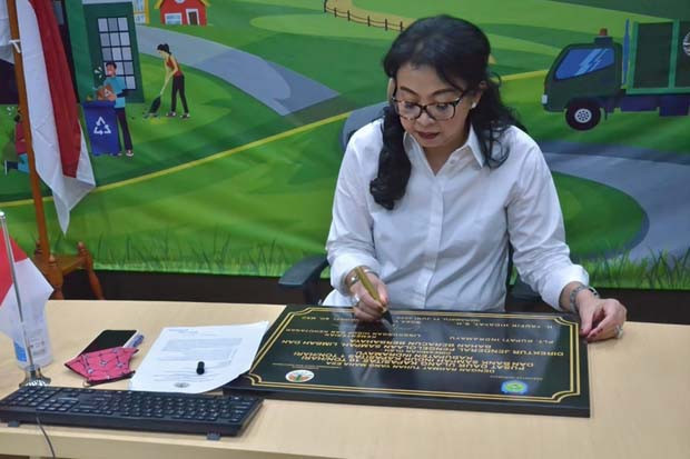 Edukasi Masyarakat tentang...