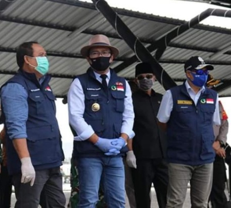Gubernur Jawa Barat...