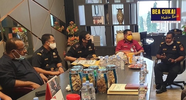 Dukung Papua Maju, Bea...