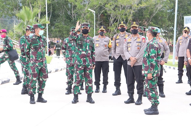 Panglima TNI: Patuhi...