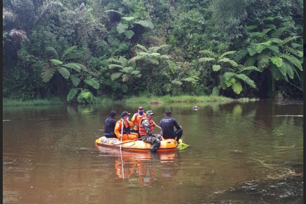 Mancing di Rakit, Pemuda...