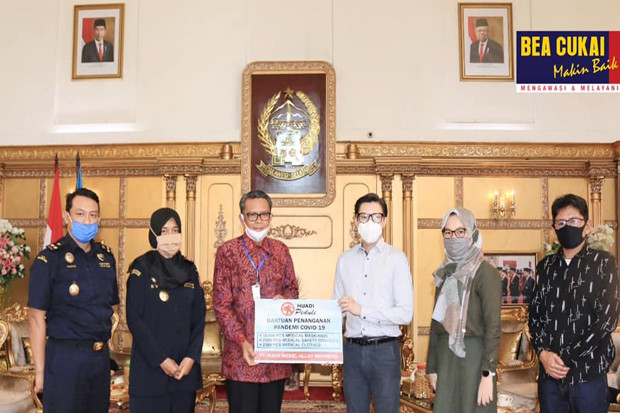 Bea Cukai Makassar Fasilitasi...