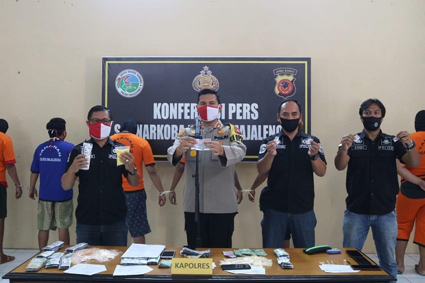 Ungkap 5 Kasus Narkoba,...