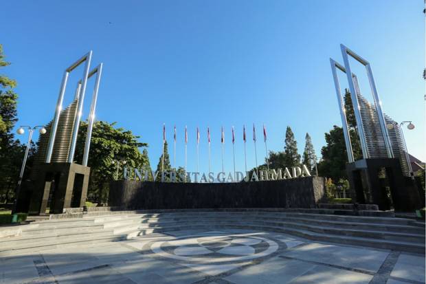 Mahasiswa Baru UGM Diwajibkan...