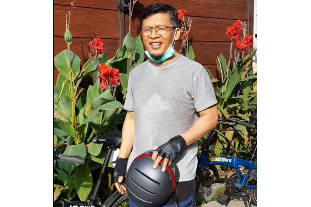 Bersepeda Jadi Tren,...