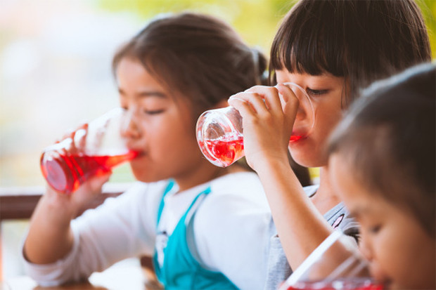 Cegah Dehidrasi pada...