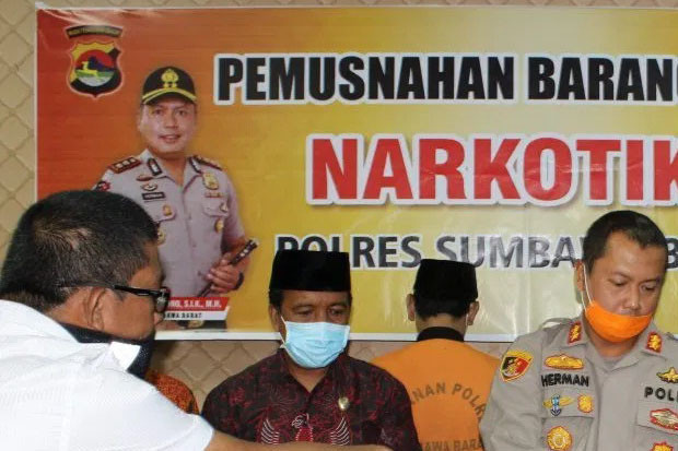 Wabup Sumbawa Barat...
