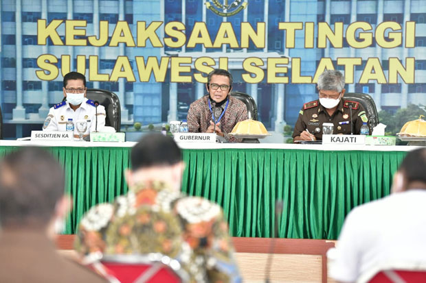Proyek Kereta Api di...
