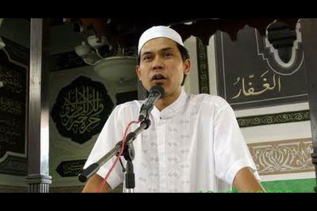 FPI Curigai Sesuatu...