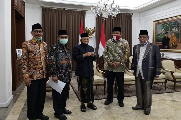 Bahas Penundaan RUU...
