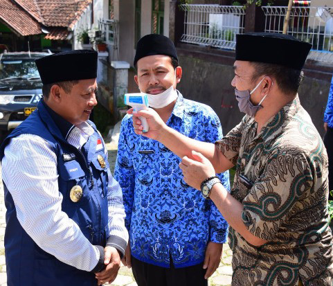 Wagub Jabar Uu Ruzhanul:...