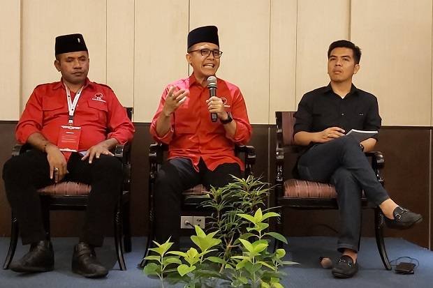 Webinar Bulan Bung Karno,...