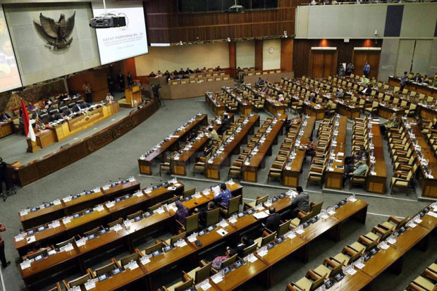 DPR Minta APBN 2021...