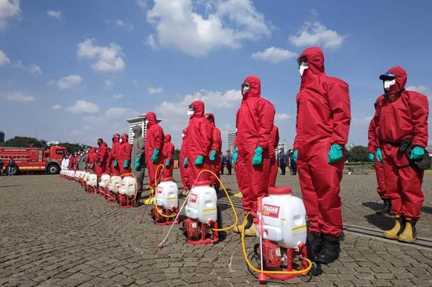 Semprot Disinfektan...