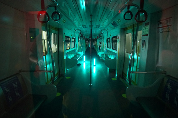 LRT Jakarta Gunakan...