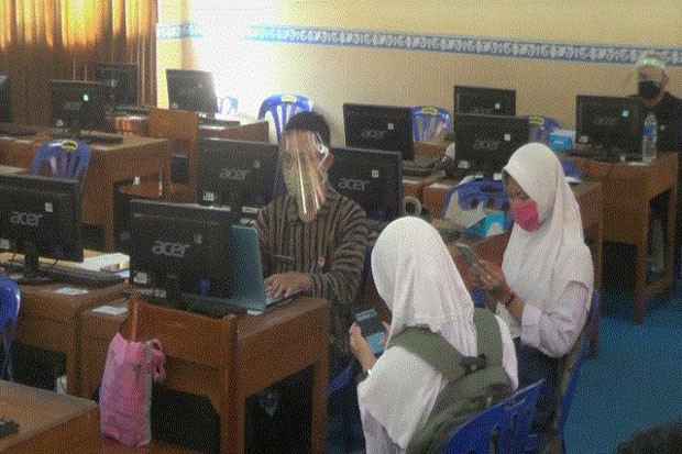 Server PPDB Online se-Jawa...