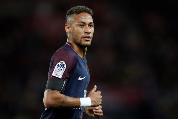 Neymar Bertekad Rajut...