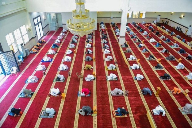 Arab Saudi Akan Buka...