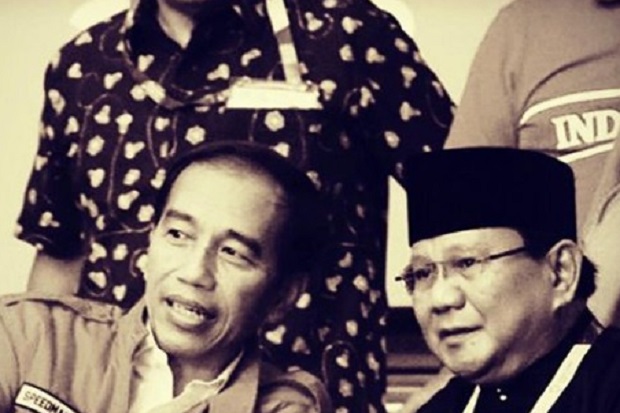 Posting Foto Bareng,...