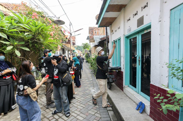 Soekarno Trip, Javanica...